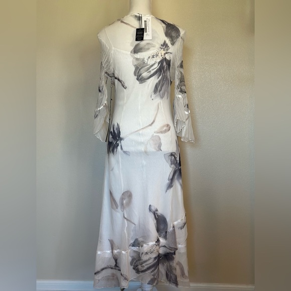 #komarov #spring #lace #quartersleeves #sheer - Picture 2 of 6